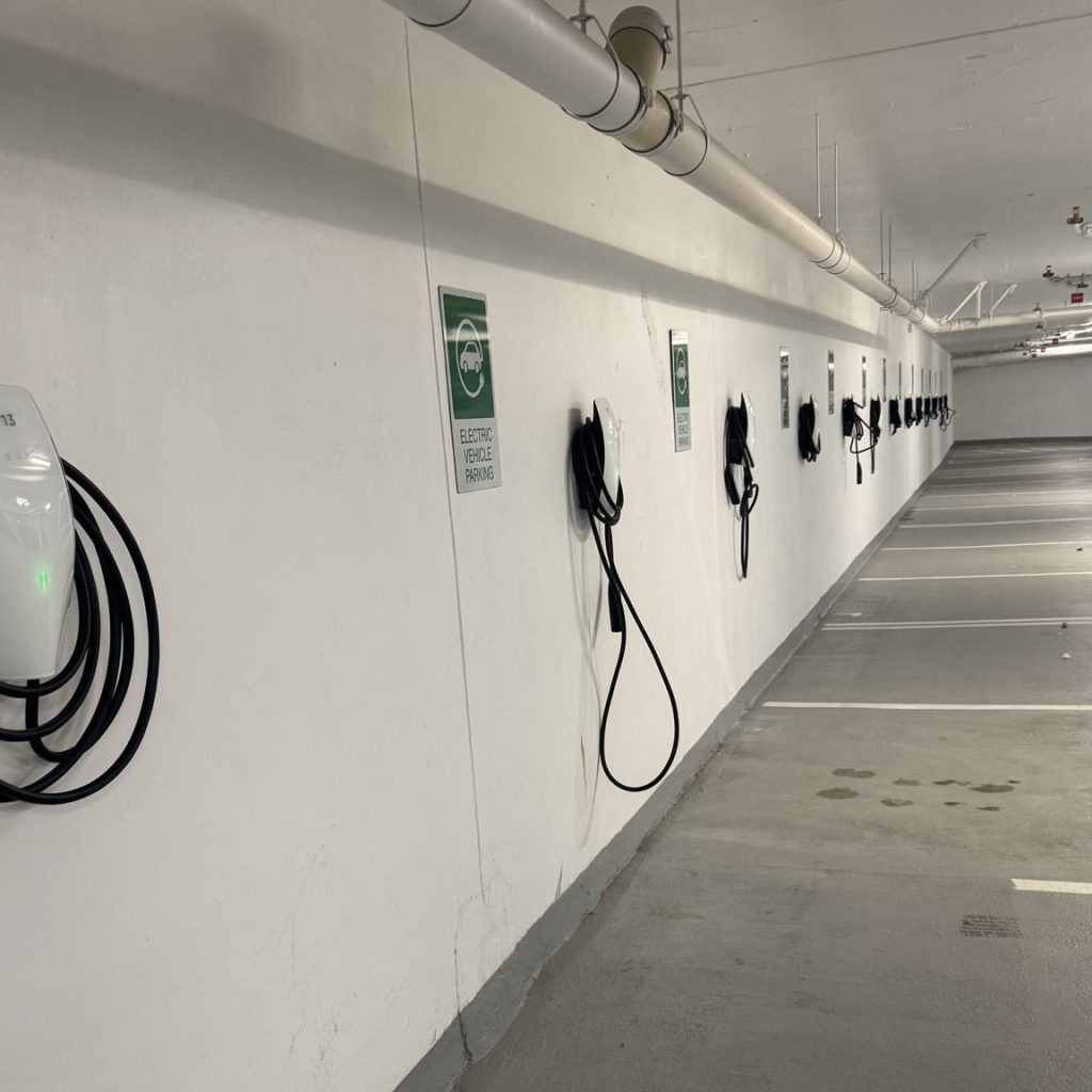 Tesla Chargers / Kaslo Renfrew District