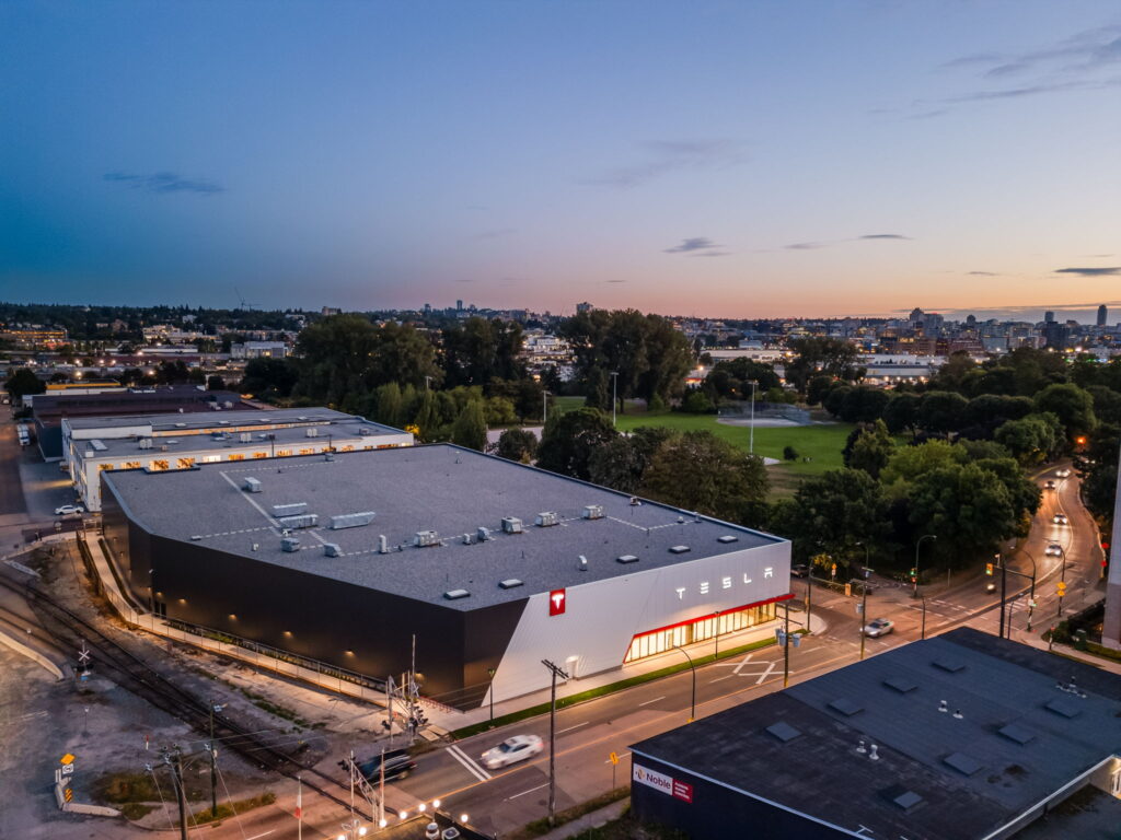 Tesla Service Centre