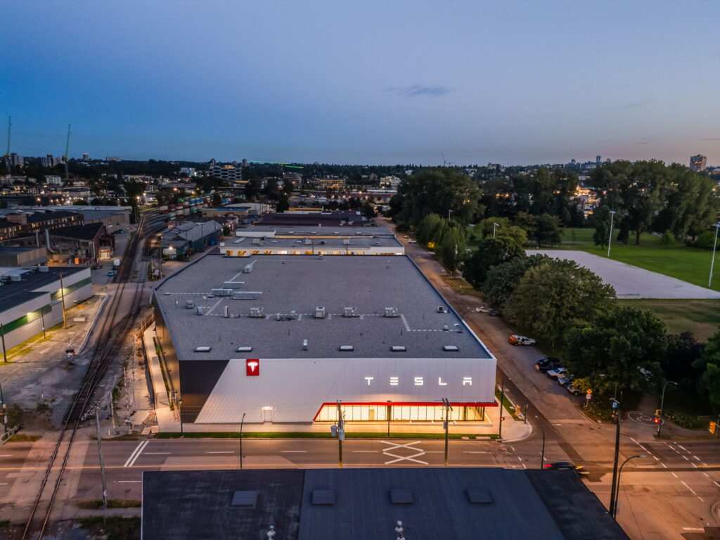 Tesla Service Centre